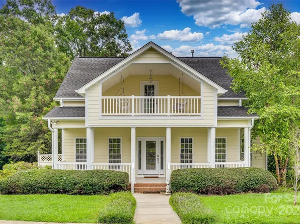 571 Pondway Downs, Rock Hill, SC 29730