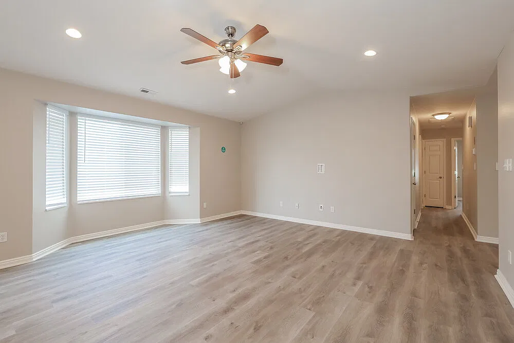 4 bed, 2.0 bath, 1766 sqft, $2,440 — Photo 4