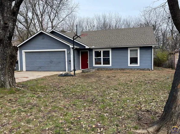 1522 Lindenwood Ln, Lawrence, KS 66044