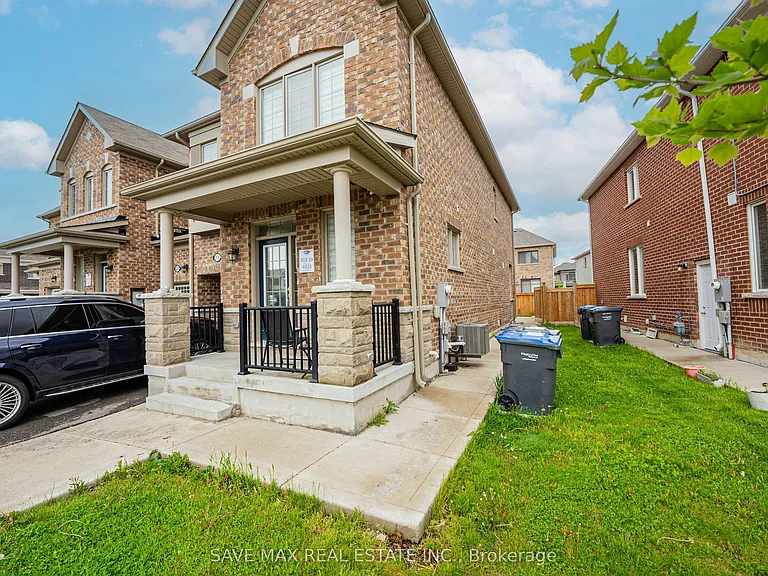 19 Boat St — Photo 2