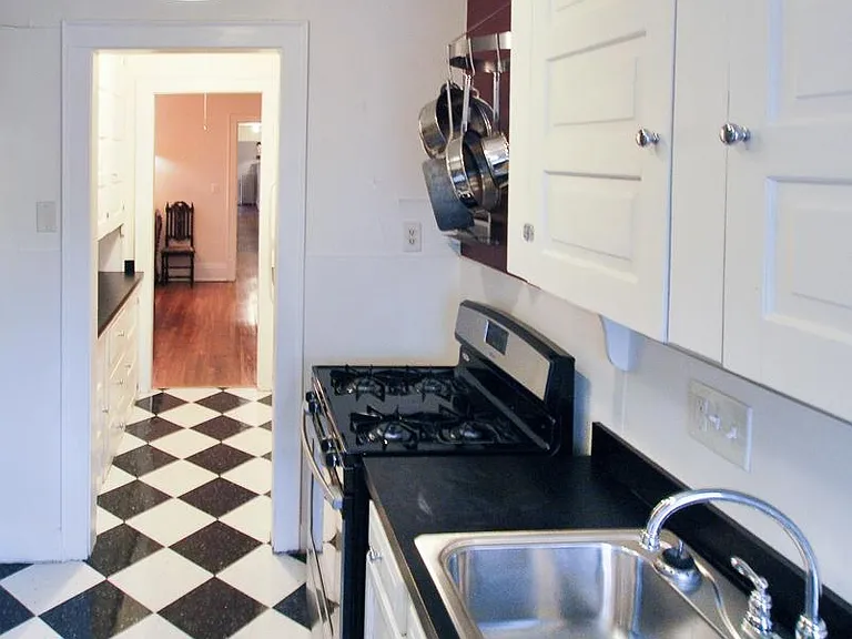 2449 Overlook Rd #2 — Photo 45