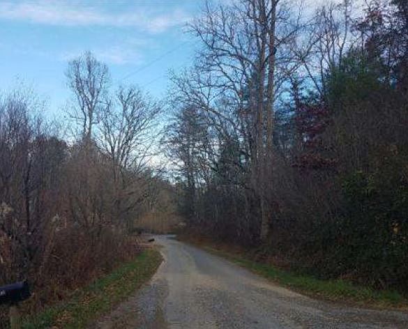 2nd image of 3601 Green Corner Rd