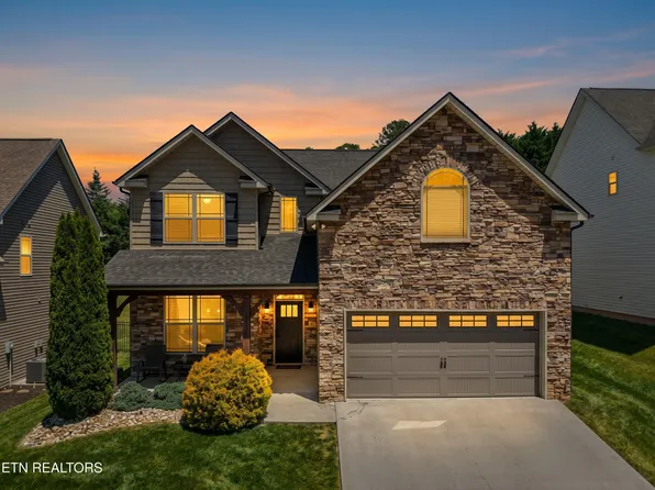 1218 Peake Ln, Knoxville, TN 37922