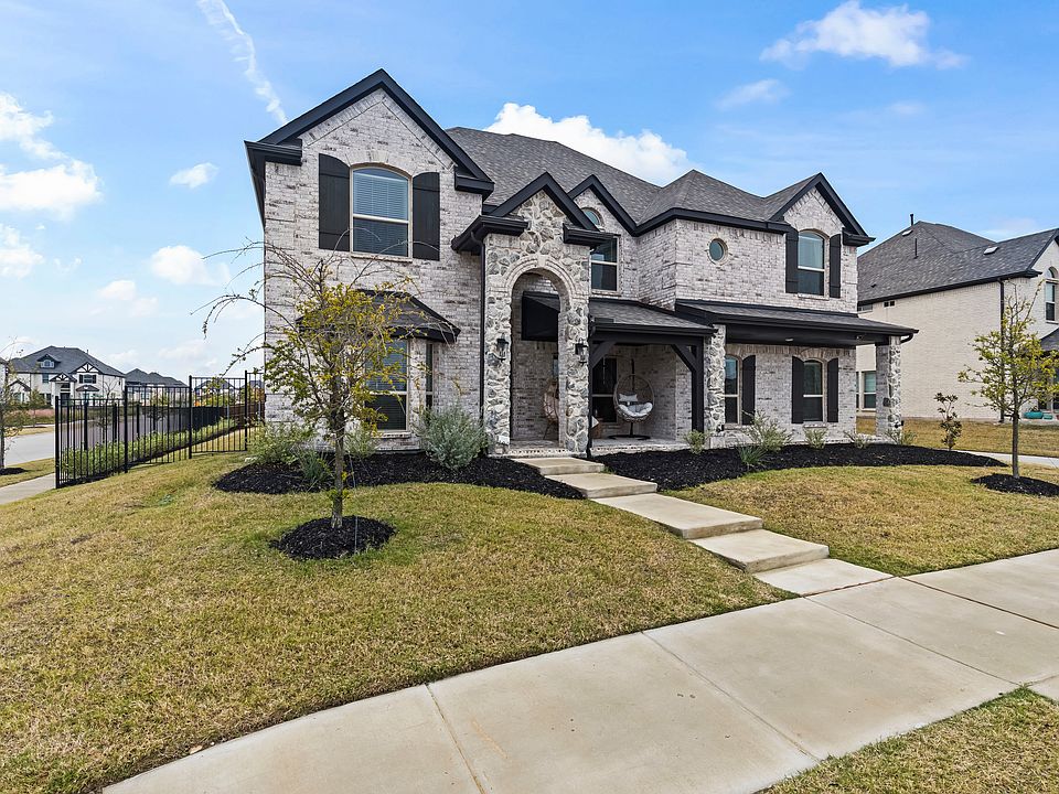 1st image of 14892 Hometown Dr