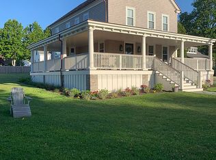 19 Coronado St, Jamestown, RI 02835