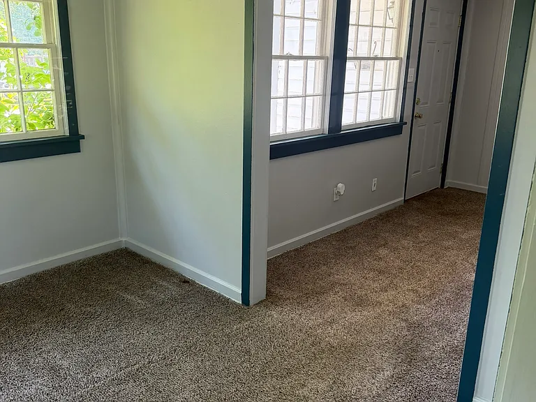 3500 S Poplar St — Photo 17
