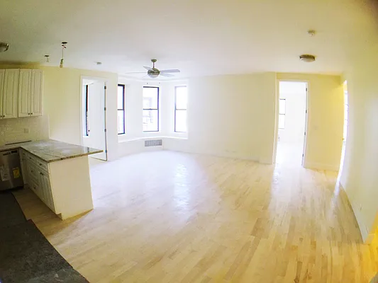 Rented by Newcastle Realty Services | media 29