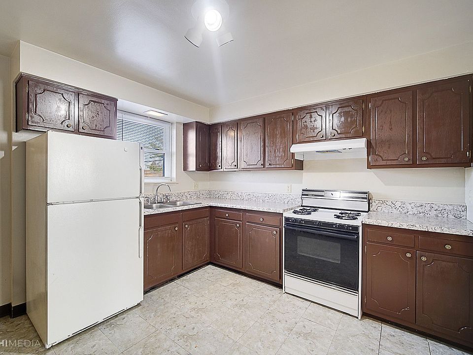 1307 Calumet Ave Apartment Rentals Whiting, IN Zillow