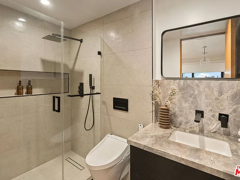 10326 Keswick Ave — Photo 33