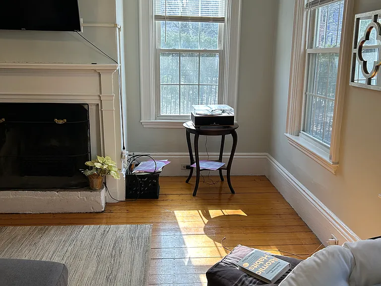 6 Salem Street Ave — Photo 4