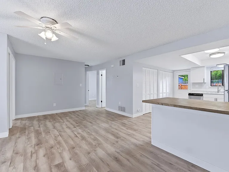 951 Iowa Ave #1 — Photo 6