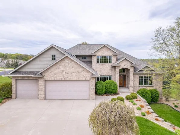 N1544 Stone Bluff LANE, Greenville, WI 54942