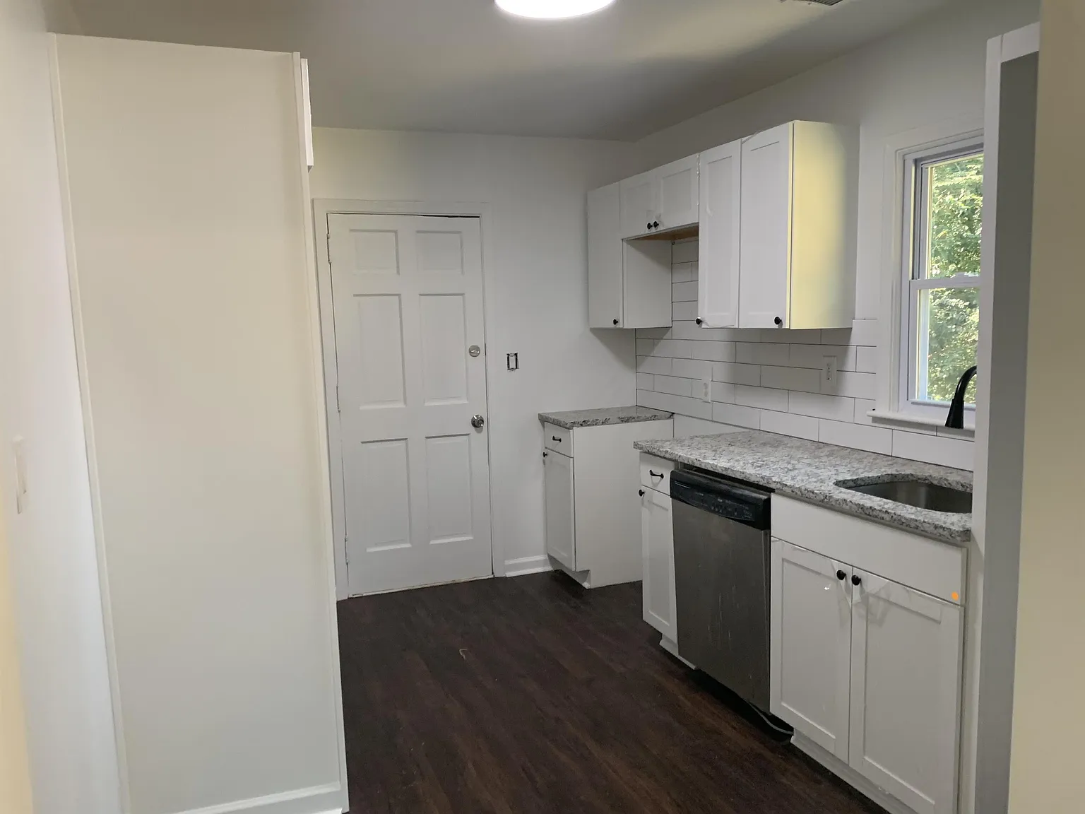 381 Sargent Drive SE - 1 — Photo 1