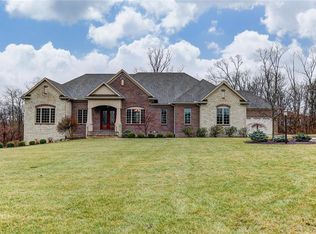 8183 Overlook Ct, Springboro, OH 45066