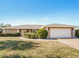 4542 Charing Cross Rd, Sarasota, FL 34241