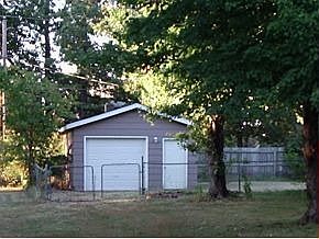 1 car detached garage