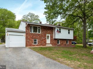 1319 Old Mountain Rd, Pasadena, MD 21122