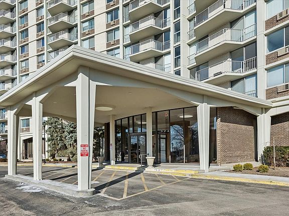 3rd image of 40 N Tower Rd APT 8F