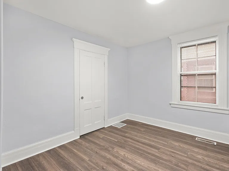 144 S Colony St #1 — Photo 15