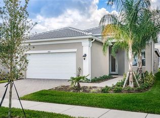 4933 Sevilla Shores Dr, Wimauma, FL 33598