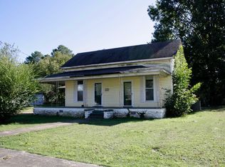 106 Mann St, Clarksville, AR 72830