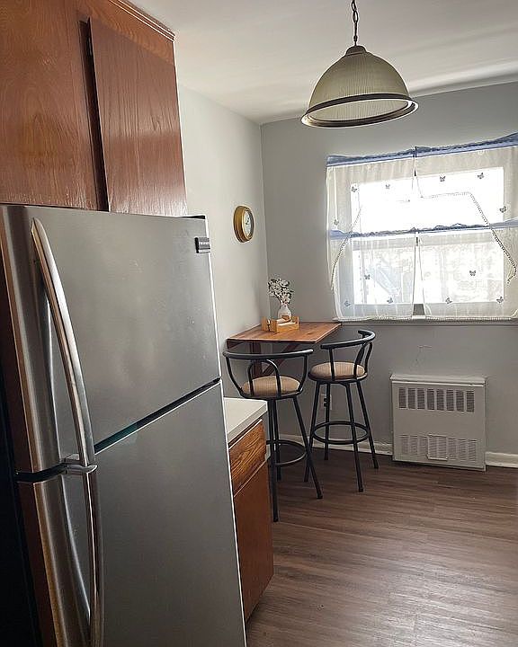 1st image of 25 Elizabeth St APT 3F