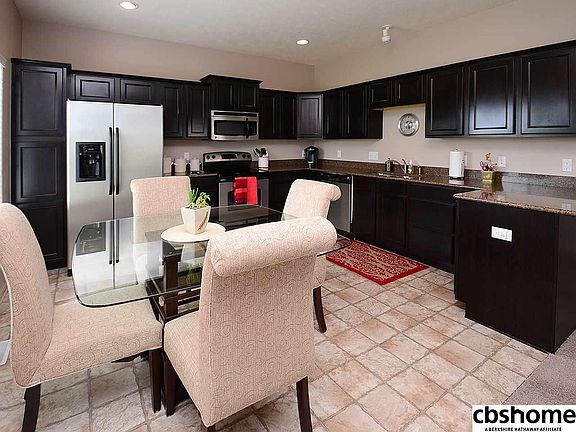 3rd image of 6529 N 142nd Cir