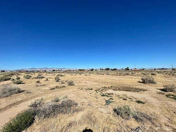 3rd image of 0 Forest Blvd #348