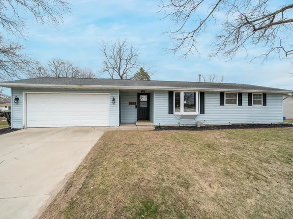 2175 Gilson Ct, Green Bay, WI 54304