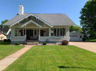 316 6th Ave, Antigo, WI 54409