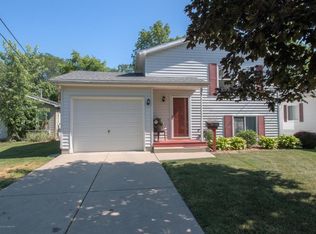 319 E Potter Ave, Lansing, MI 48910