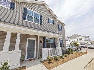 1749 Dresdon Ln, Virginia Beach, VA 23456