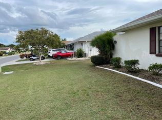 2014 View Dr E, Sun City Center, FL 33573