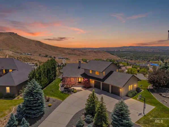 2831 E Table Rock Rd, Boise, ID 83712