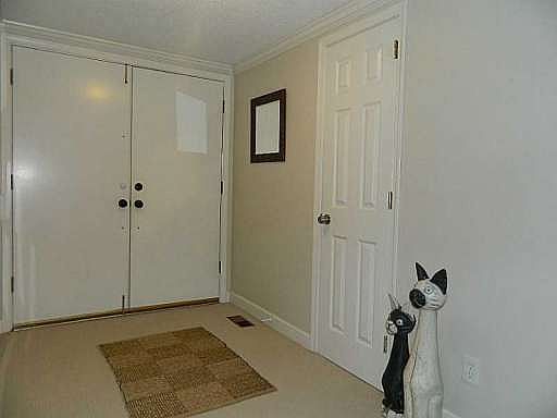 5th image of 4000 Cedar Knoll Cir