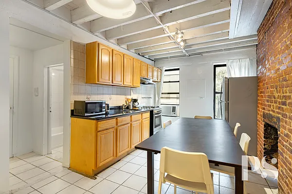 Rented by Compass | media 3