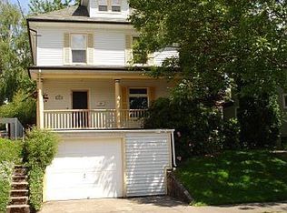 2270 SE 34th Ave, Portland, OR 97214