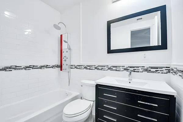 Sold by Curated by Soiti LLC | media 6