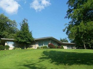 1615 N Saint Joseph Ave, Evansville, IN