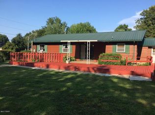 801 S 22nd St, Herrin, IL 62948