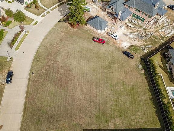 3rd image of 3609 Bentley Ct