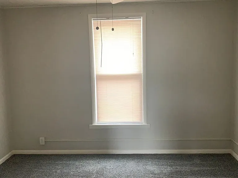2320 Prince St #2 — Photo 10