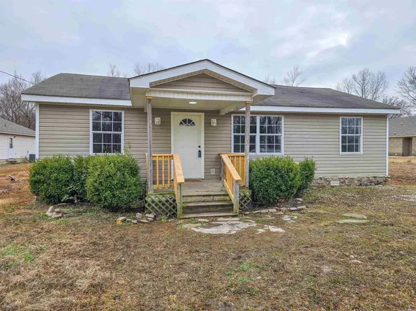 102 E School St, Brookland, AR 72417