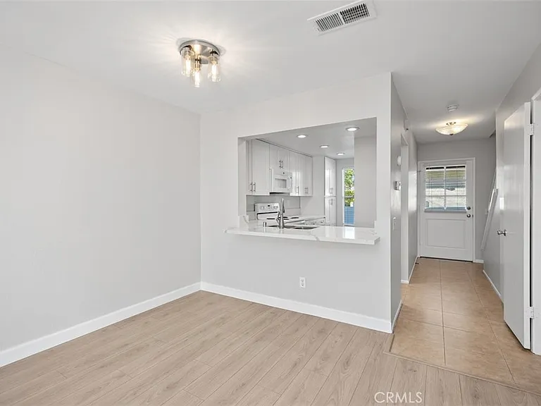 63 Bentwood Ln #63 — Photo 7