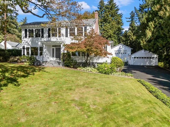 17400 SE Oatfield Rd, Milwaukie, OR 97267