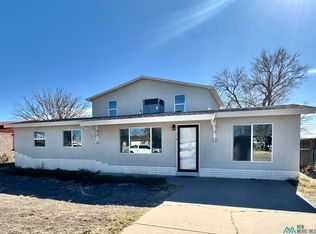 1407 W James Ave, Artesia, NM 88210