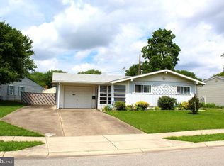 1021 Genine Dr, Glen Burnie, MD 21060