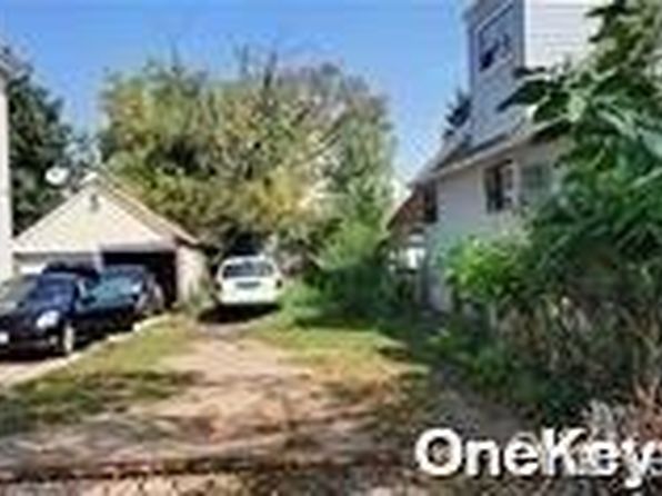  199th Street, Saint Albans, NY 11412