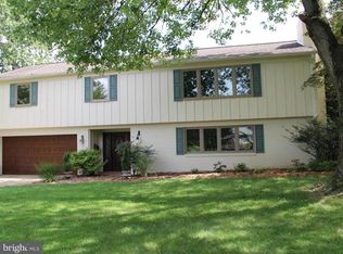 6633 Langdon Ct, Mc Lean, VA 22101