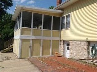 829 E College St, Independence, MO 64050